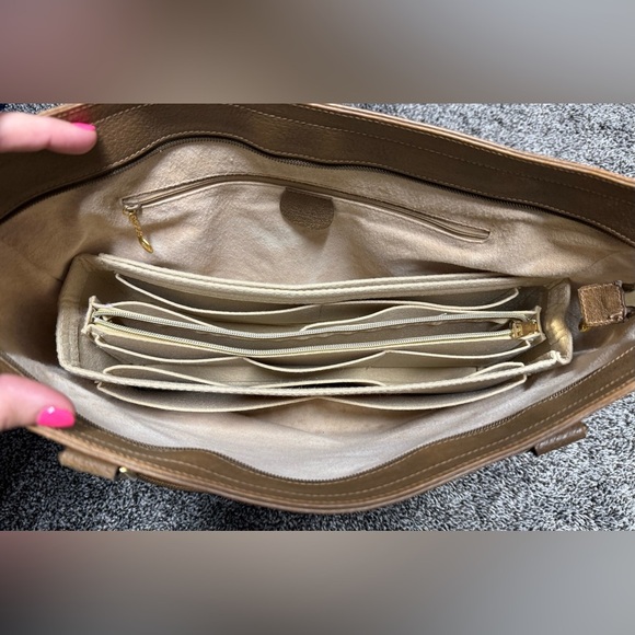 Gucci large purse with insert - Picture 16 of 16